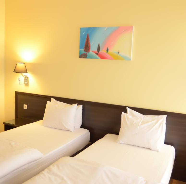 Tskaltubo Hotel Prometheus ภายนอก รูปภาพ