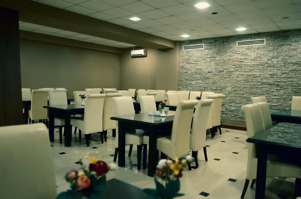 Tskaltubo Hotel Prometheus ภายนอก รูปภาพ