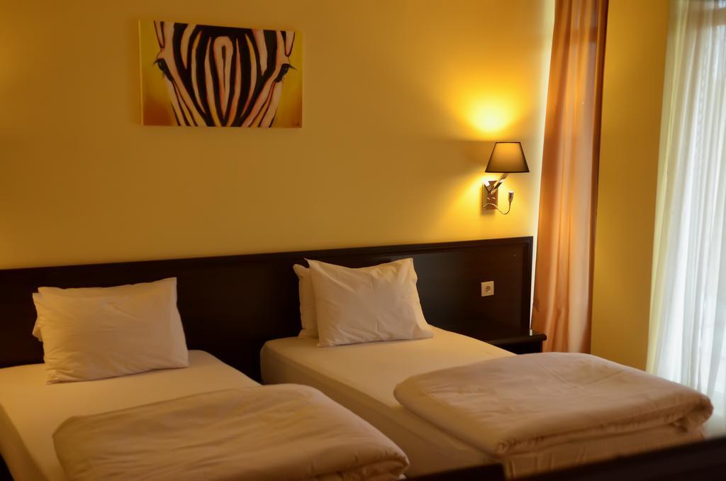 Tskaltubo Hotel Prometheus ภายนอก รูปภาพ