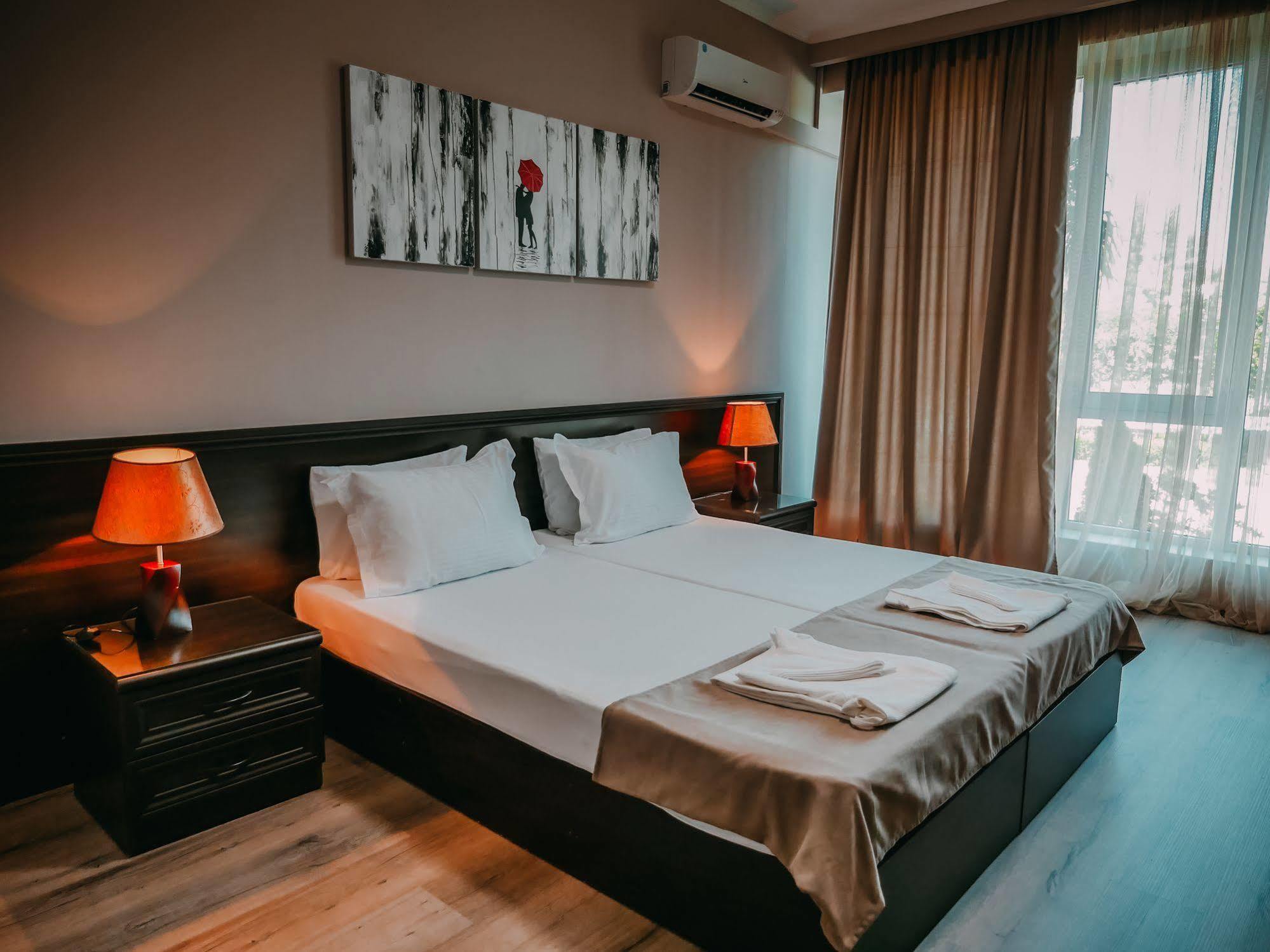 Tskaltubo Hotel Prometheus ภายนอก รูปภาพ
