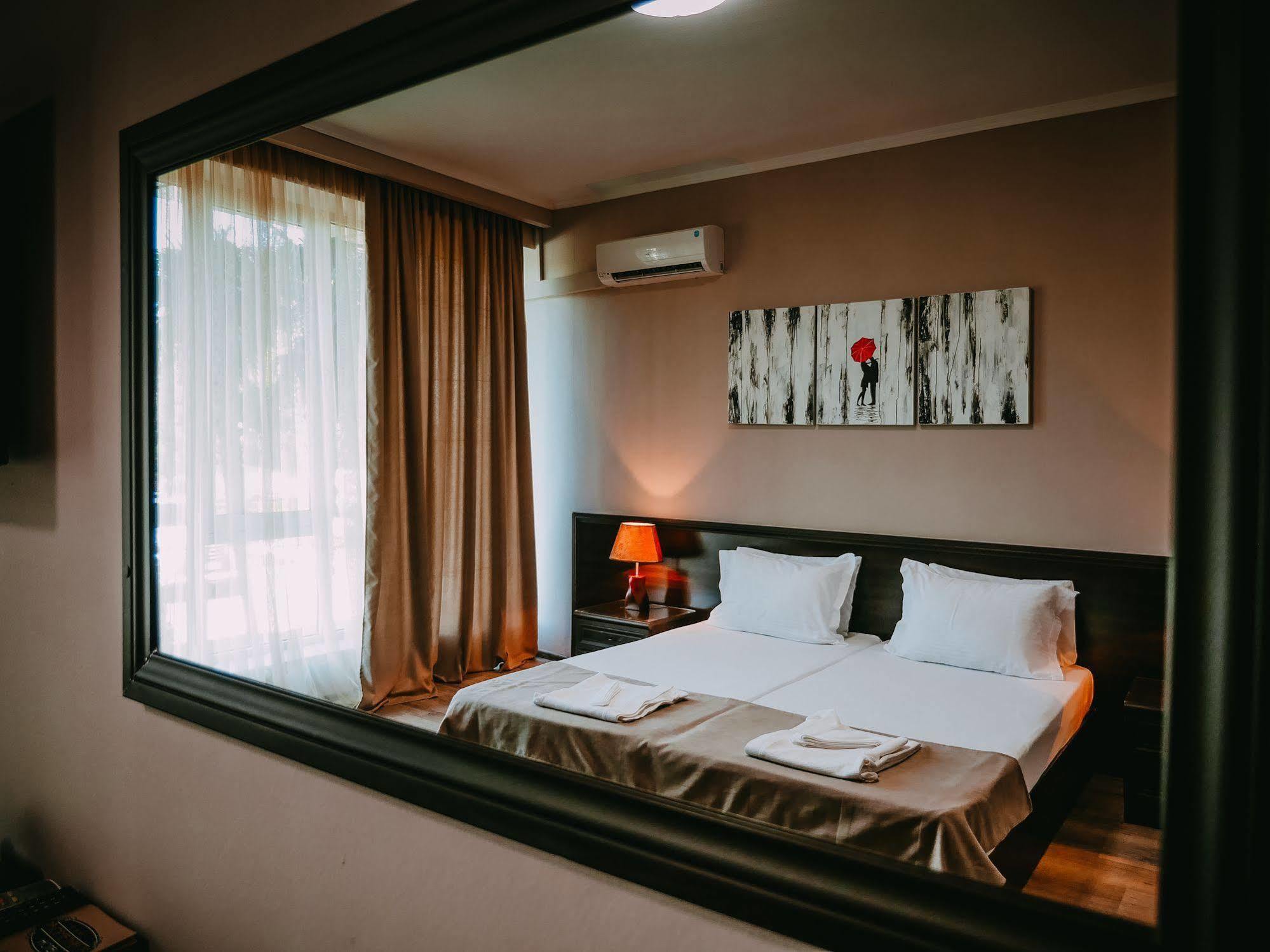 Tskaltubo Hotel Prometheus ภายนอก รูปภาพ